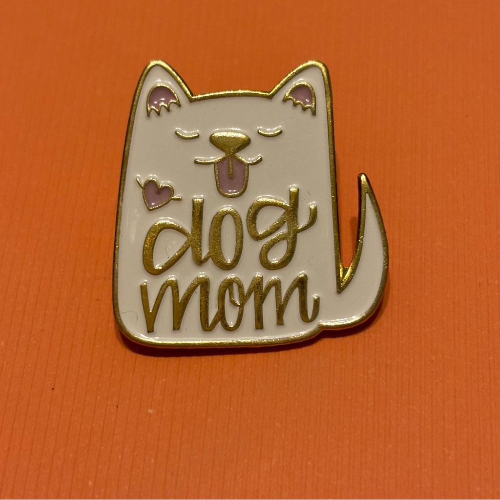Dog Mom Enamel Pin Brand New